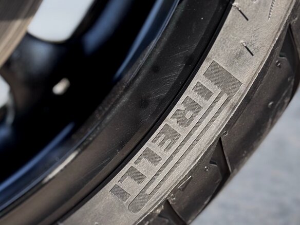 2020 Yamaha MT-10, чёрный, 1500000 рублей - вид 37
