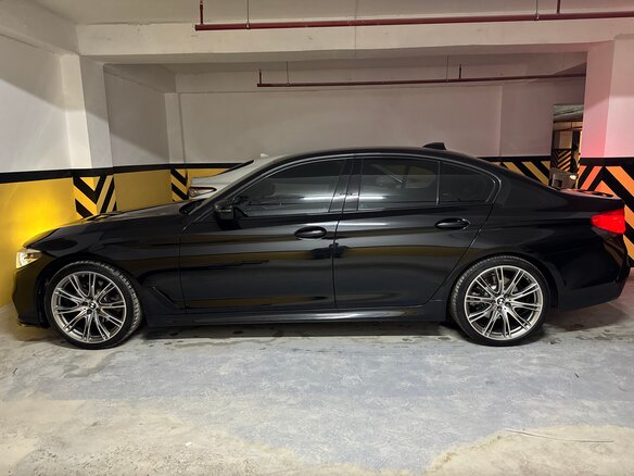 2018 BMW 5 серии 520d VII (G30/G31/G38), чёрный, 3800000 рублей - вид 5