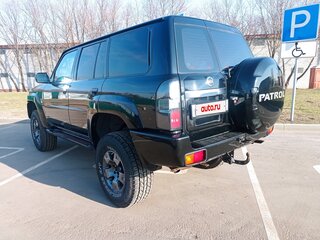 2008 Nissan Patrol V (Y61) Рестайлинг, чёрный, 3330000 рублей, вид 2