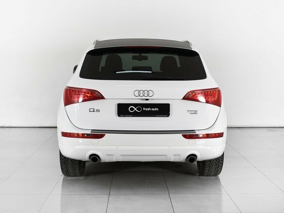2012 Audi Q5 8tiptronic I (8R), белый, 2350000 рублей - вид 3