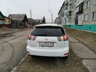 2003 Toyota Harrier II (XU30), белый, 1500000 рублей, вид 1