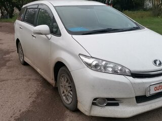 2016 Toyota Wish II Рестайлинг, белый, 1500000 рублей, вид 3
