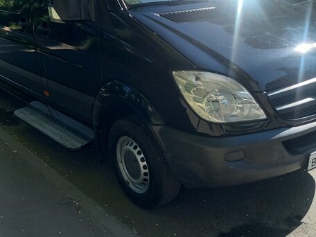 2012 Mercedes-Benz Sprinter, чёрный, 2700000 рублей, вид 2