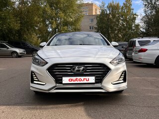 2018 Hyundai Sonata VII (LF) Рестайлинг, белый, 1650000 рублей, вид 3