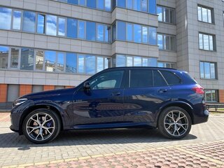 2020 BMW X5 30d IV (G05/G18), синий, 7700000 рублей, вид 3