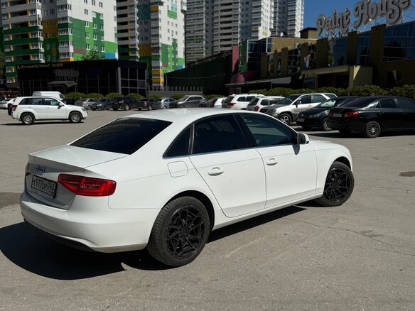 2013 Audi A4 IV (B8) Рестайлинг, белый, 1350000 рублей - вид 2