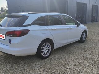 2020 Opel Astra K Рестайлинг, белый, 1100000 рублей, вид 4