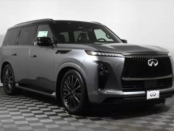 Открыть фотографии: Infiniti QX80 II