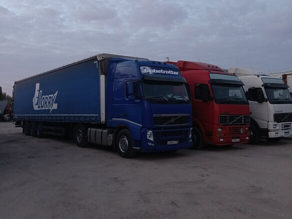 2012 Volvo FH, синий, 5400000 рублей - вид 1