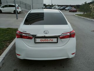 2013 Toyota Corolla XI (E160, E170, E180), белый, 1450000 рублей, вид 3