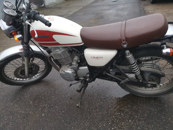 2009 Honda CB 400SS, белый, 379999 рублей - вид 4