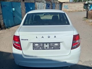2024 Lada (ВАЗ) Granta I Рестайлинг, белый, 915000 рублей, вид 3
