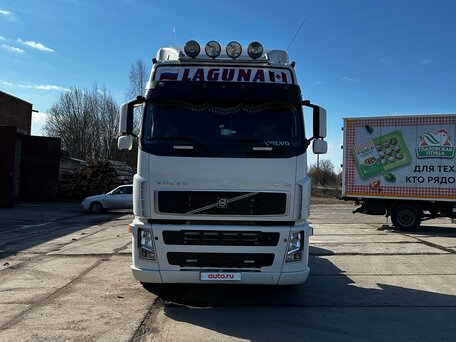 2011 Volvo FH, белый, 2000000 рублей, вид 1