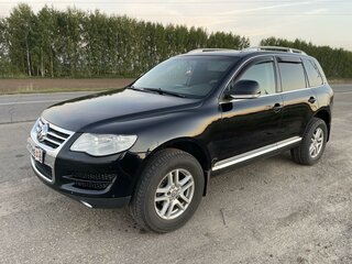 2008 Volkswagen Touareg I Рестайлинг, чёрный, 980000 рублей, вид 2