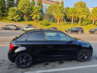 2010 Audi A1 I (8X), чёрный, 830000 рублей, вид 4