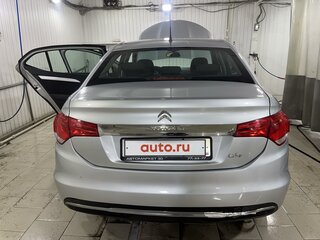 2019 Citroen C4 II Рестайлинг, серебристый, 1295000 рублей, вид 3