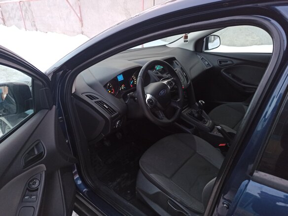 2013 Ford Focus III, синий, 620000 рублей - вид 2