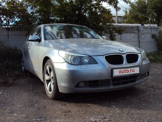 2005 BMW 5 серии 523i V (E60/E61), серый, 1900000 рублей, вид 2