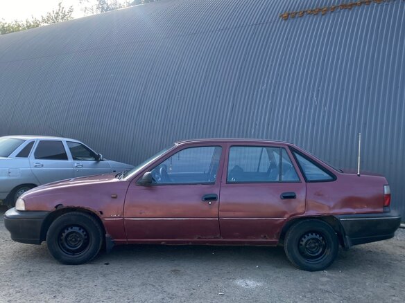 2000 Daewoo Nexia I, красный, 80000 рублей - вид 4