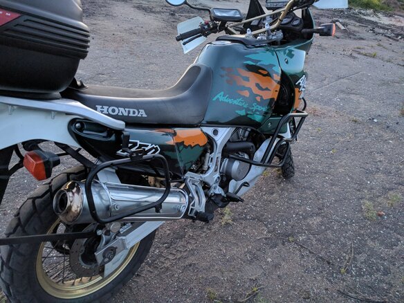 1995 Honda XRV 750 Africa Twin, зелёный - вид 19