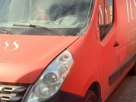 2013 Renault Master, белый, 1000000 рублей, вид 2