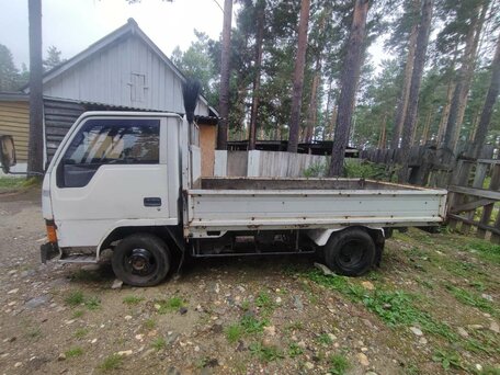 1992 Fuso (Mitsubishi) Canter, белый, 999000 рублей, вид 2