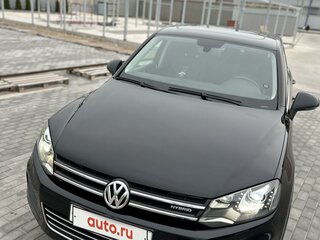 2011 Volkswagen Touareg II, чёрный, 1799000 рублей, вид 2