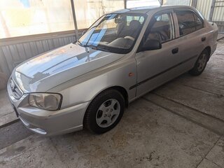 2004 Hyundai Accent ТагАЗ II, серебристый, 340000 рублей, вид 2