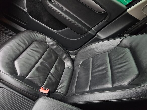 2012 Volkswagen Passat EcoFuel B7, чёрный, 1100000 рублей - вид 19