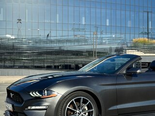 2019 Ford Mustang VI Рестайлинг, серый, 2650000 рублей, вид 5