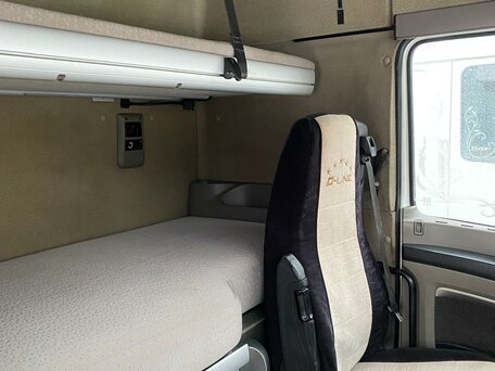 2012 DAF XF 105, белый, 3800000 рублей, вид 2