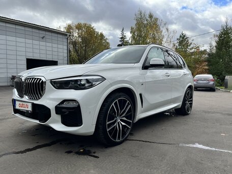 2019 BMW X5 30d IV (G05/G18), белый, 5499999 рублей, вид 1