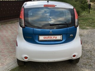 2012 Mitsubishi i-MiEV, белый, 400000 рублей, вид 4