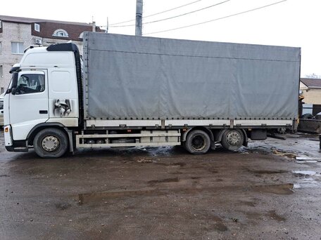 2005 Volvo FH, белый, 4000000 рублей, вид 2