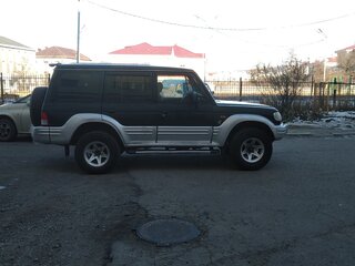 2001 Hyundai Galloper II, зелёный, 1000000 рублей, вид 2