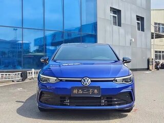 2021 Volkswagen Golf VIII, синий, 1885000 рублей, вид 2