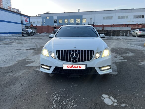 2012 Mercedes-Benz E-Класс 200 7G-Tronic IV (W212, S212, C207), белый, 1680000 рублей - вид 1