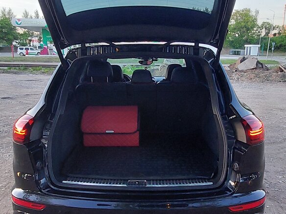 2015 Porsche Cayenne Diesel II Рестайлинг (958), чёрный, 3750000 рублей - вид 14