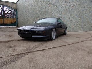 1990 BMW 8 серии 850i I (E31), фиолетовый, 5000000 рублей, вид 3