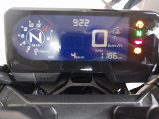 2024 Honda CB 650R, синий, 949000 рублей, вид 5