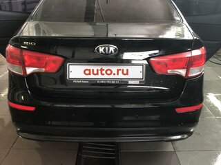 2016 Kia Rio III Рестайлинг, чёрный, 700000 рублей, вид 3