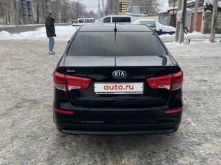 2016 Kia Rio III Рестайлинг, чёрный, 1100000 рублей, вид 3