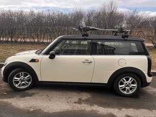 2011 Mini Clubman Cooper I Рестайлинг, белый, 949000 рублей, вид 3