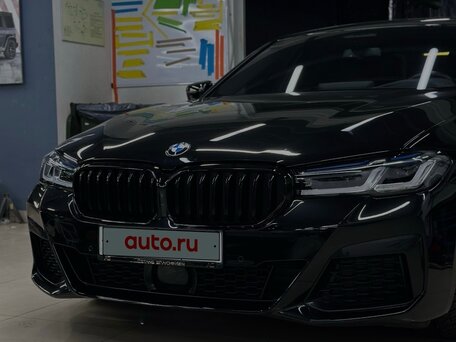2023 BMW 5 серии 530d xDrive VII (G30/G31/G38) Рестайлинг, чёрный, 7600000 рублей, вид 2
