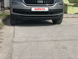 2019 Skoda Kodiaq I, бежевый, 3000000 рублей, вид 4
