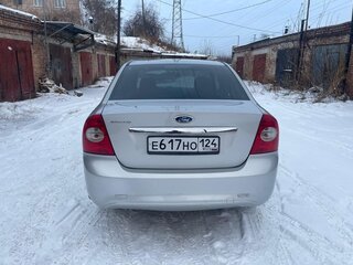 2009 Ford Focus II Рестайлинг, серебристый, 755000 рублей, вид 5