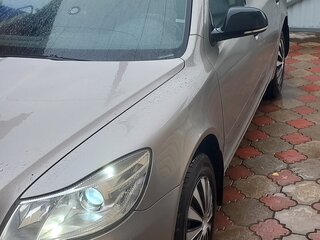 2012 Skoda Octavia II (A5) Рестайлинг, серый, 575000 рублей, вид 5