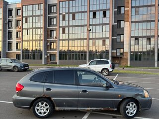 2003 Kia Rio I Рестайлинг, белый, 230000 рублей, вид 3