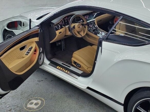 2019 Bentley Continental GT III, белый - вид 1