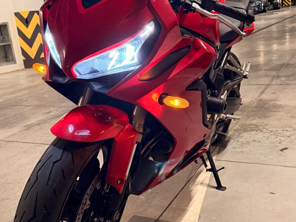 2020 Honda CBR 650R, красный, 950000 рублей - вид 8